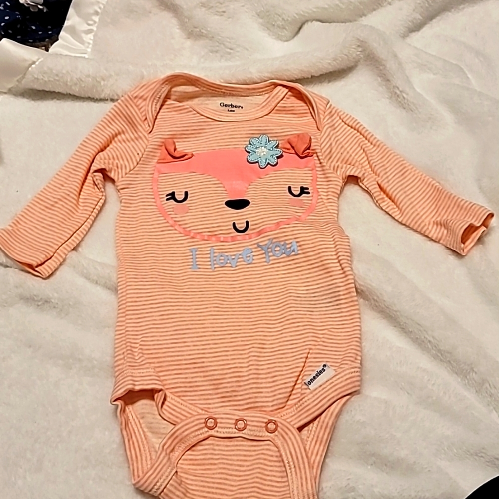 Gerber 3 to 6 month Peach Fox Long Sleeve Onesie
